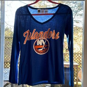 Islanders V-neck